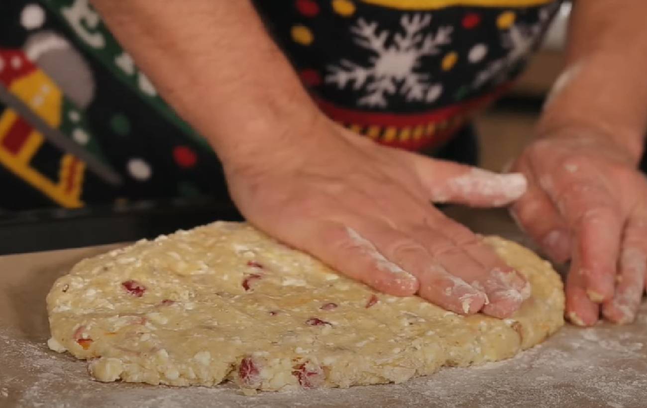 Как приготовить идеальный штоллен: рецепт рождественской выпечки от Евгена Клопотенко